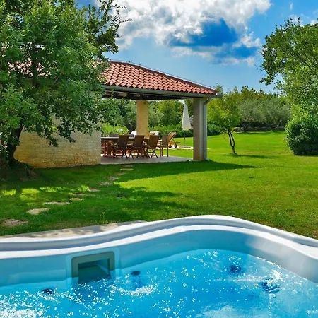 Holiday home Marija